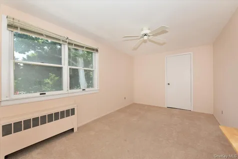 344 New York Avenue Massapequa Park NY 11762