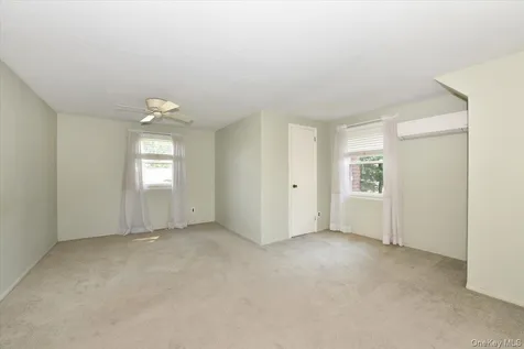 344 New York Avenue Massapequa Park NY 11762