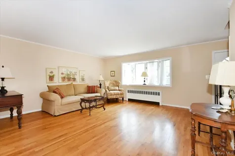 344 New York Avenue Massapequa Park NY 11762