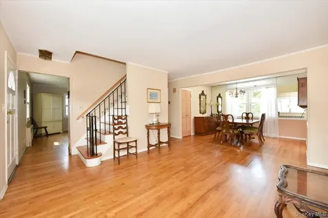 344 New York Avenue Massapequa Park NY 11762