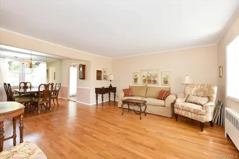 344 New York Avenue Massapequa Park NY 11762