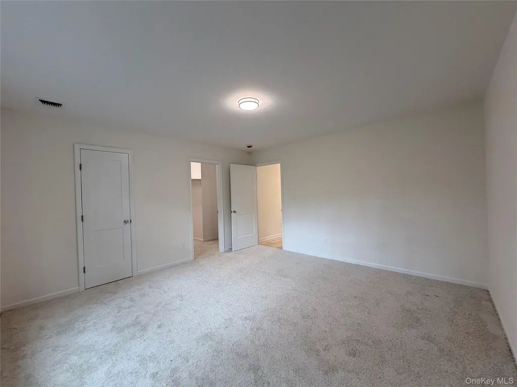 102 Pulaski Road East Northport NY 11731