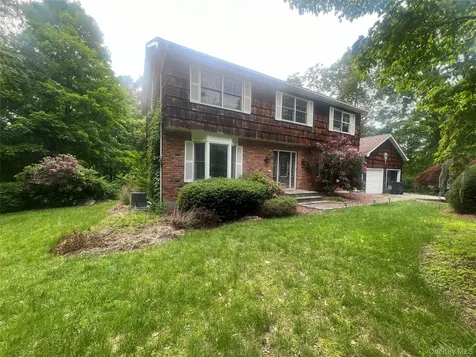 17 Birch Hill Putnam Valley NY 10579