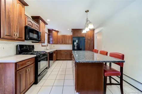 26 Heaney Drive Beacon NY 12508