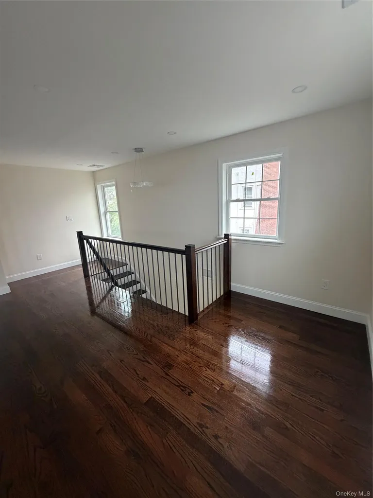 460 Dunham Avenue Mount Vernon NY 10553