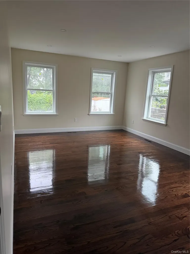 460 Dunham Avenue Mount Vernon NY 10553