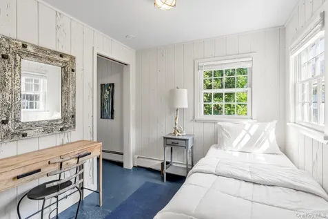 21 Breeze Hill Road East Hampton NY 11937