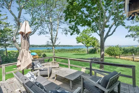 21 Breeze Hill Road East Hampton NY 11937