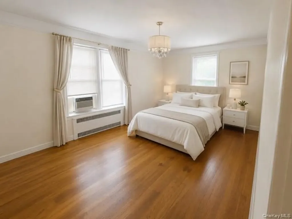 111-39 76th Forest Hills NY 11375