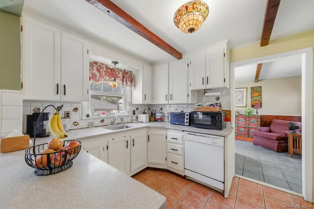 13 Calmer Place Hyde Park NY 12538