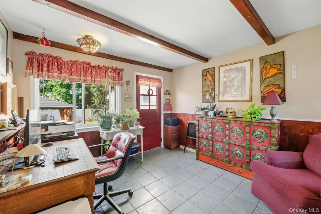13 Calmer Place Hyde Park NY 12538