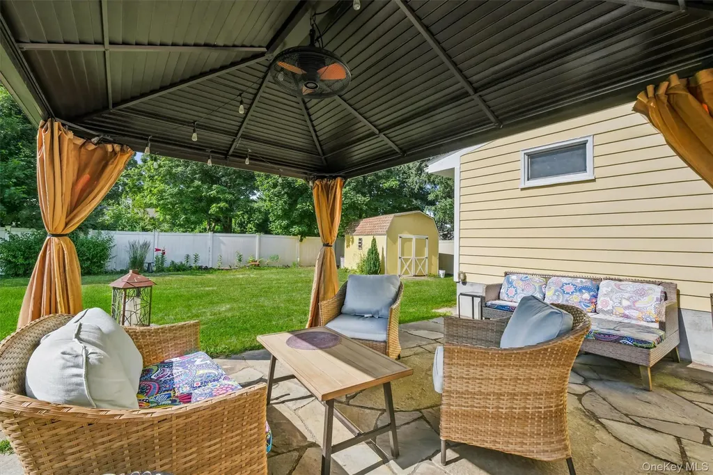 13 Calmer Place Hyde Park NY 12538