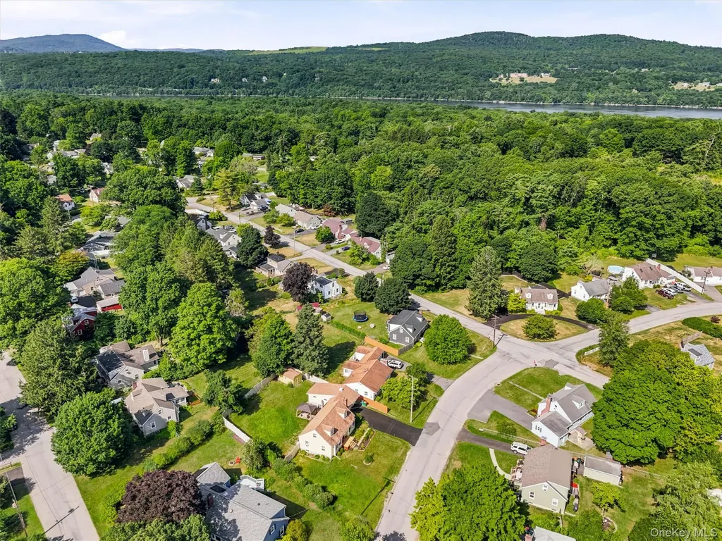 13 Calmer Place Hyde Park NY 12538
