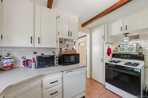 13 Calmer Place Hyde Park NY 12538