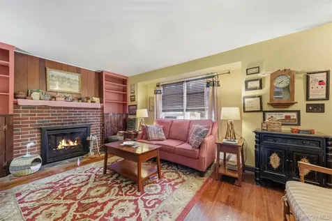 13 Calmer Place Hyde Park NY 12538