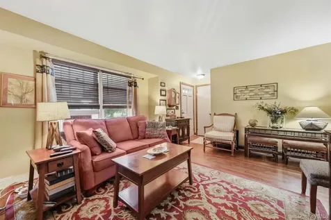 13 Calmer Place Hyde Park NY 12538