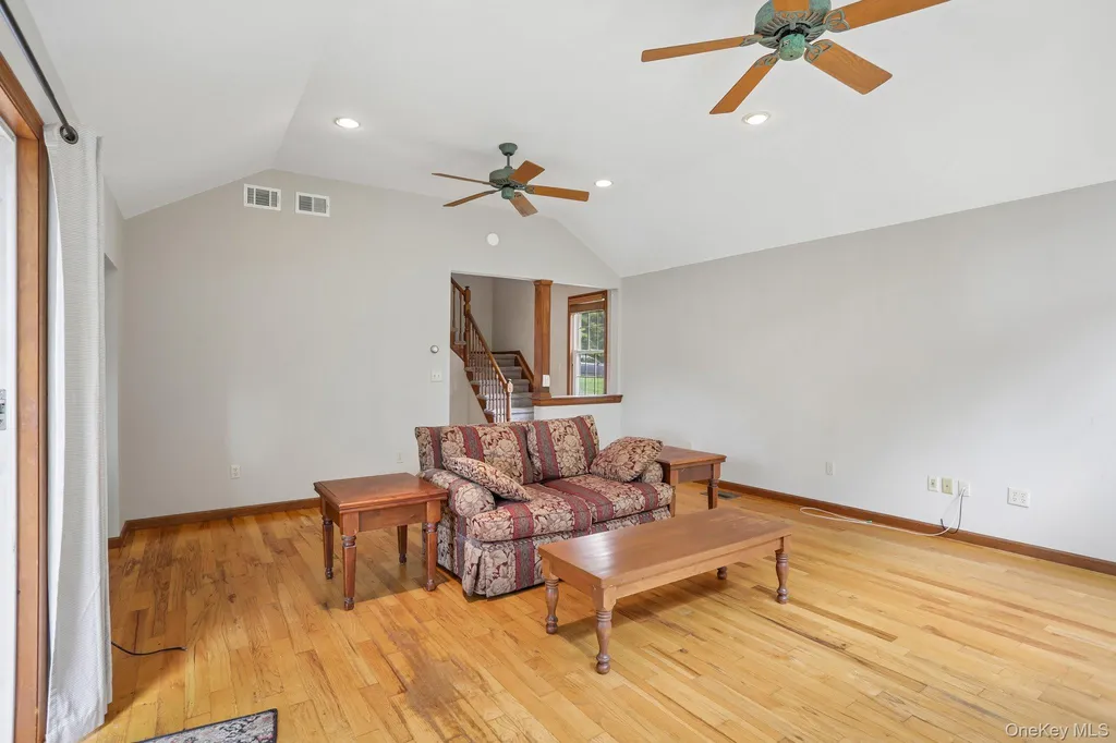 8 Sunset Heights Monroe NY 10950