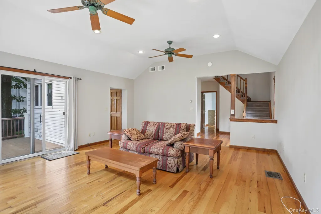 8 Sunset Heights Monroe NY 10950