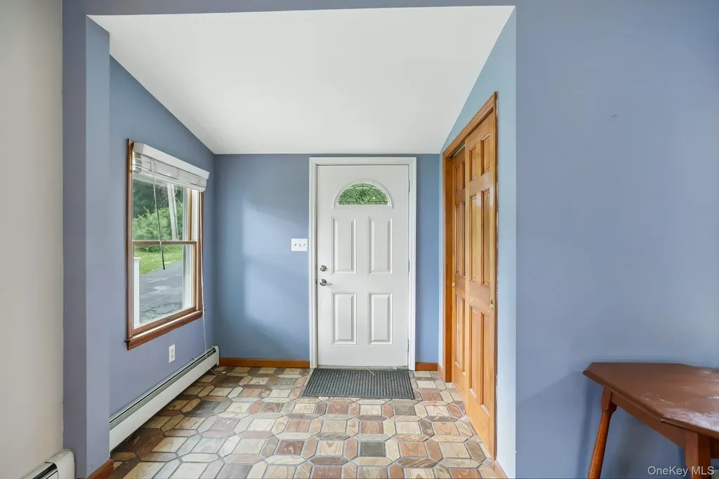 8 Sunset Heights Monroe NY 10950