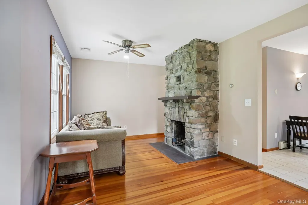 8 Sunset Heights Monroe NY 10950