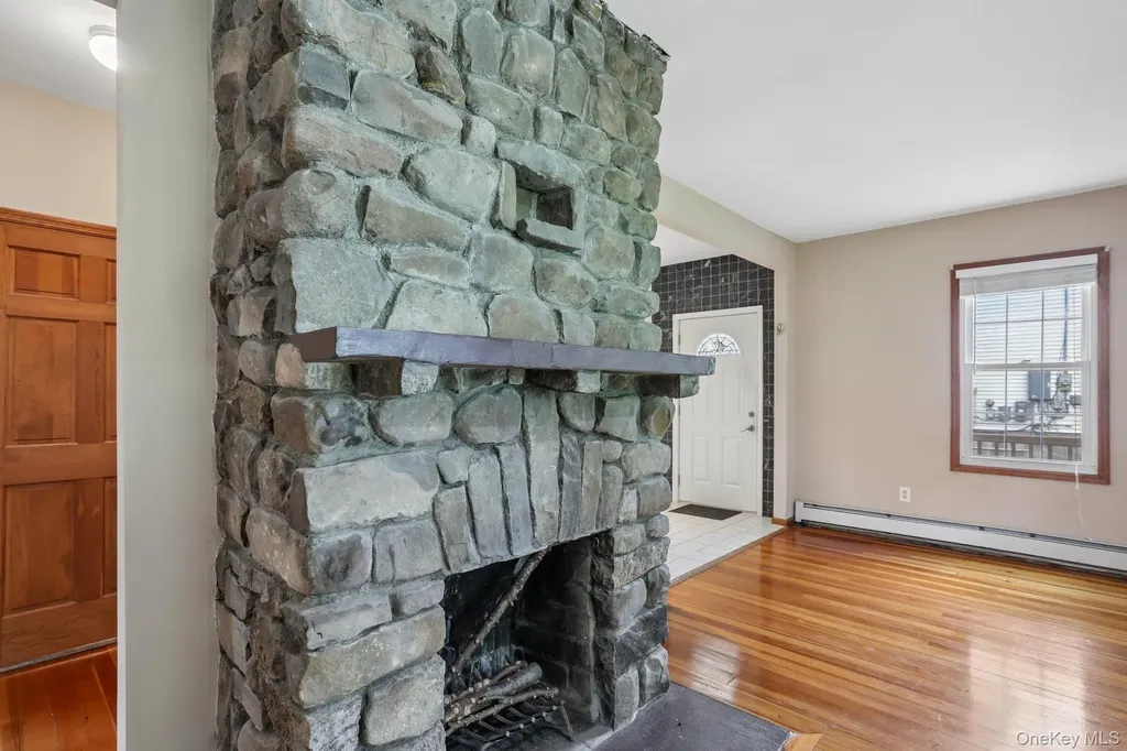 8 Sunset Heights Monroe NY 10950