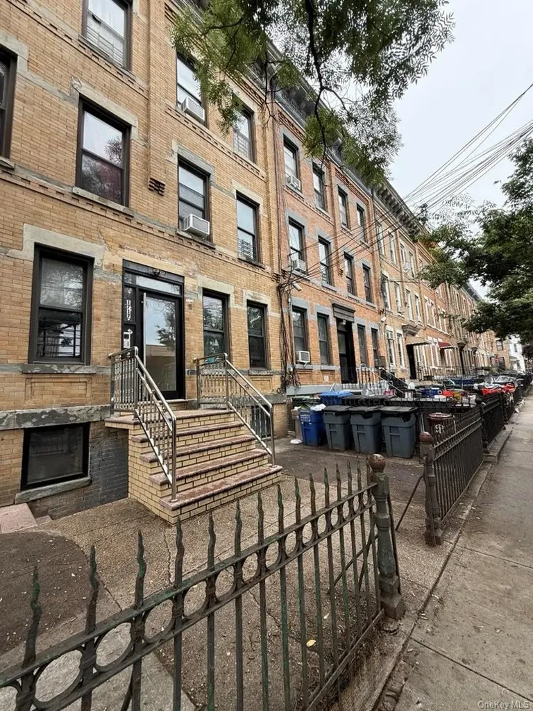 1719 Bleecker Street Ridgewood NY 11385