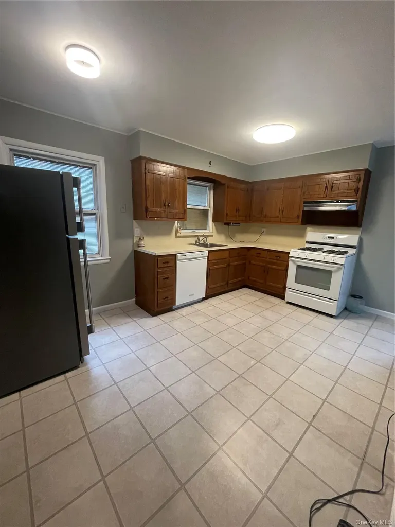 27 Harding Pearl River NY 10965