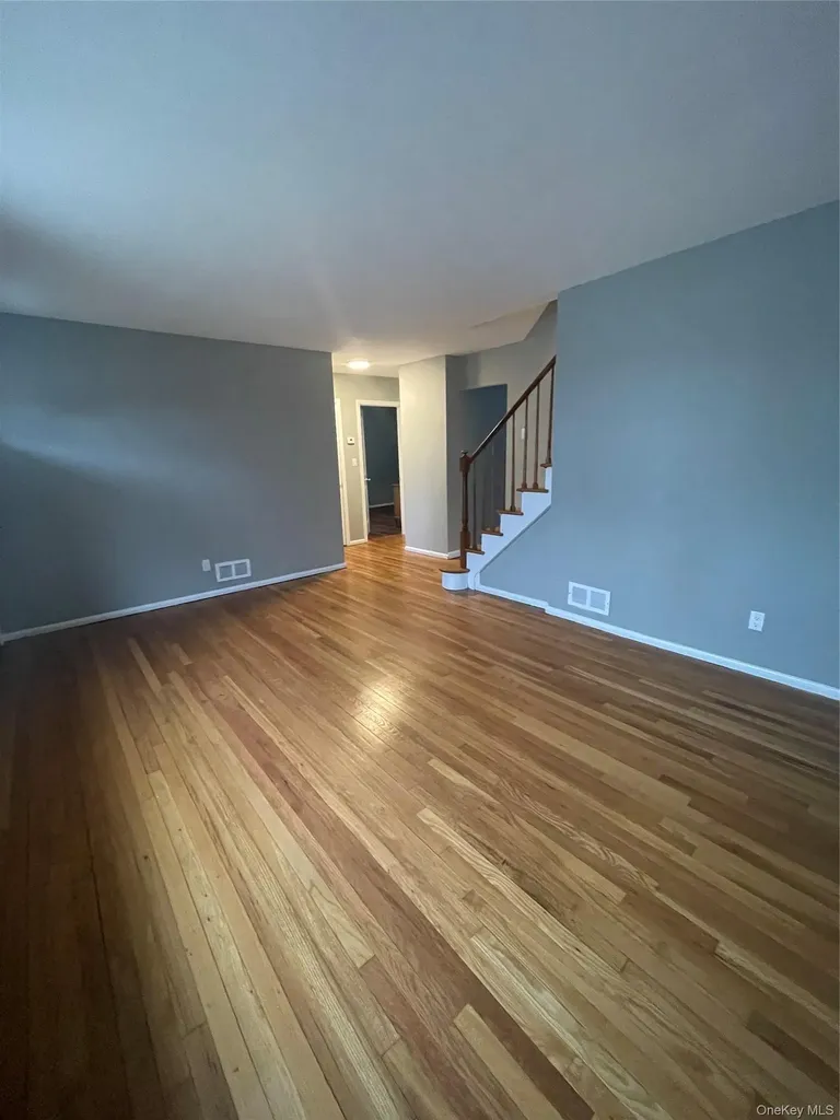 27 Harding Pearl River NY 10965