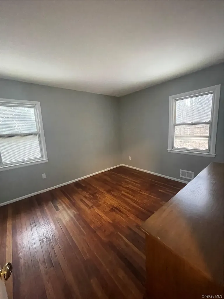 27 Harding Pearl River NY 10965