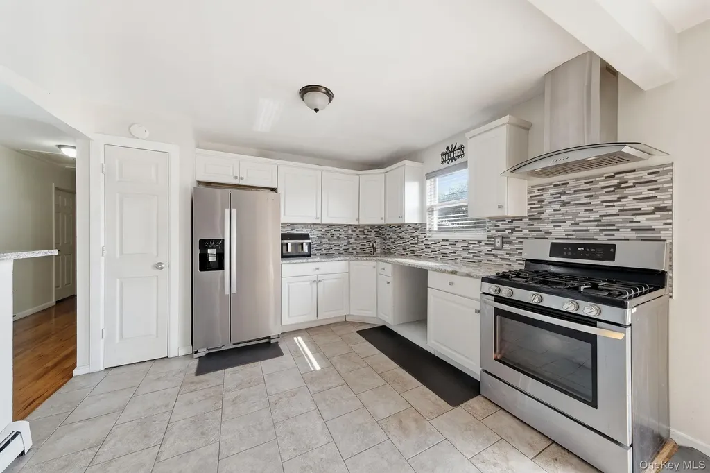 10 Carman Boulevard Massapequa NY 11758