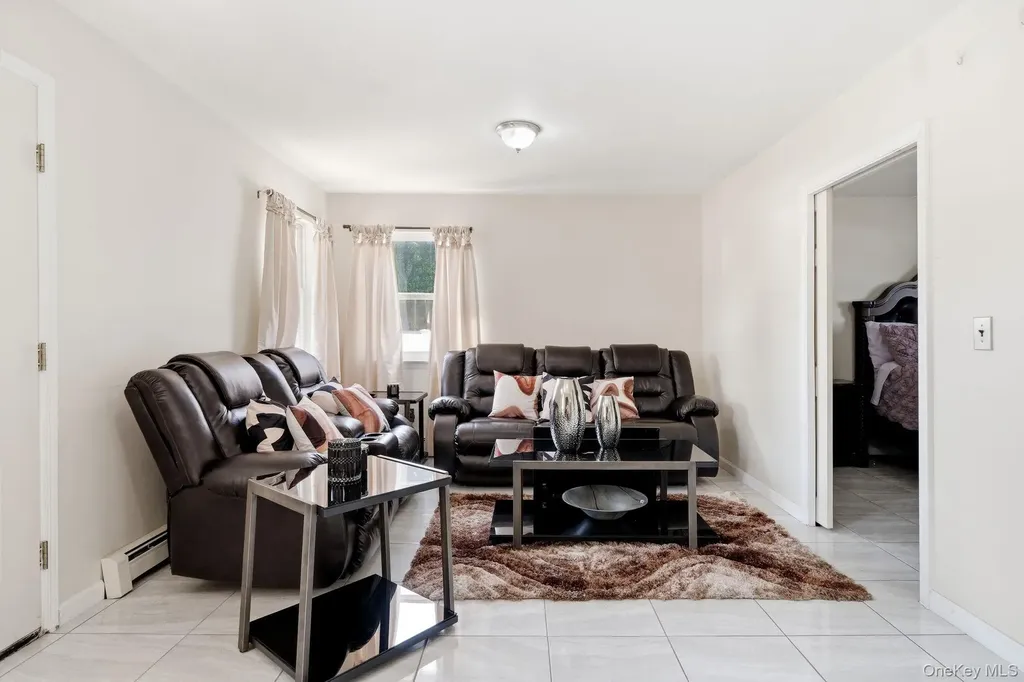 10 Carman Boulevard Massapequa NY 11758