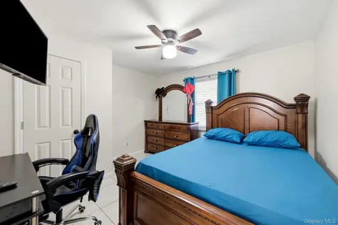 10 Carman Boulevard Massapequa NY 11758