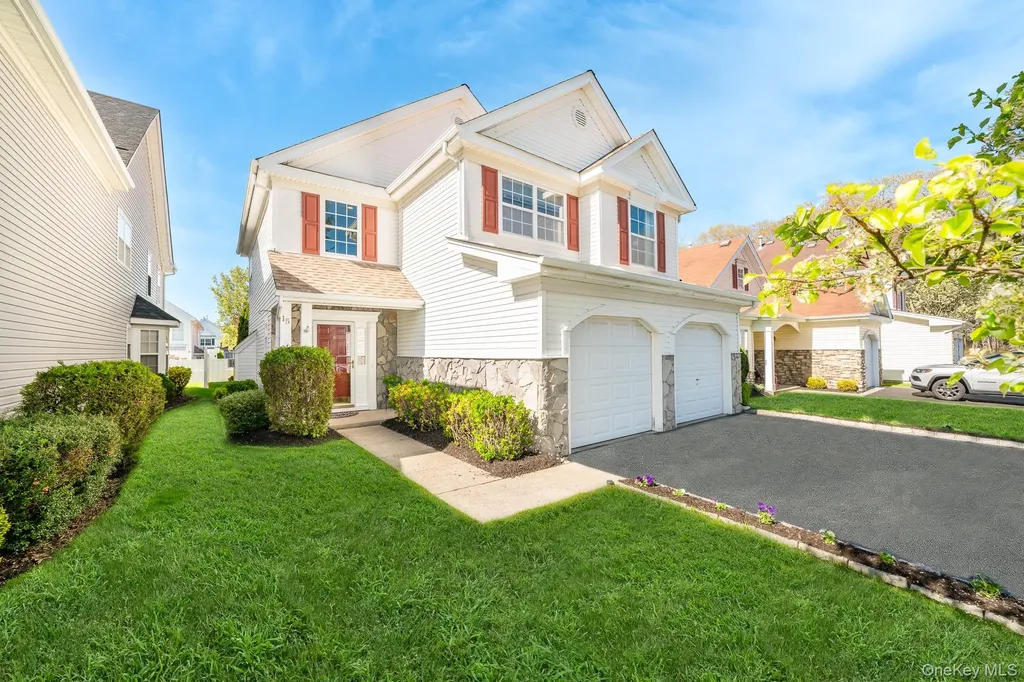 15 Sophia Drive Middle Island NY 11953