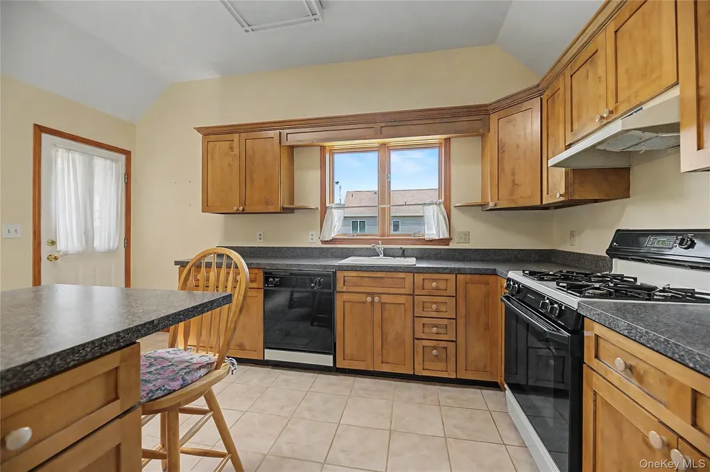 139 Broad Street Hawthorne NY 10532