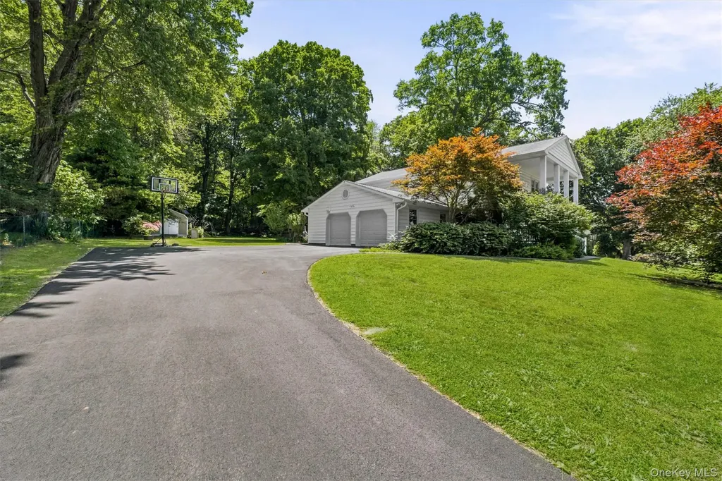 19 Lincoln Road Putnam Valley NY 10579