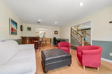 19 Lincoln Road Putnam Valley NY 10579
