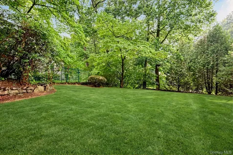 26 Midvale Road Hartsdale NY 10530
