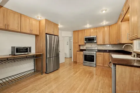 26 Midvale Road Hartsdale NY 10530