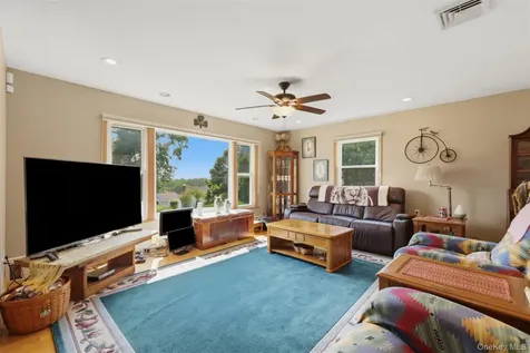 1 Hiko Place Fishkill NY 12524