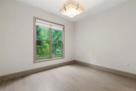 120 Old Post Road Rye NY 10580