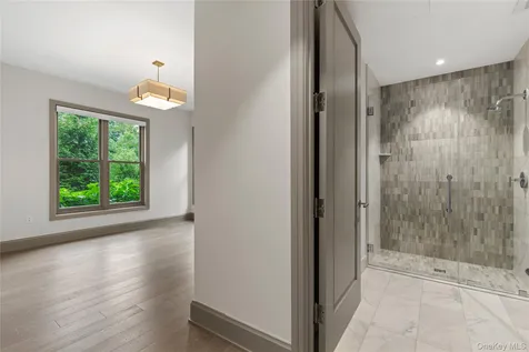 120 Old Post Road Rye NY 10580