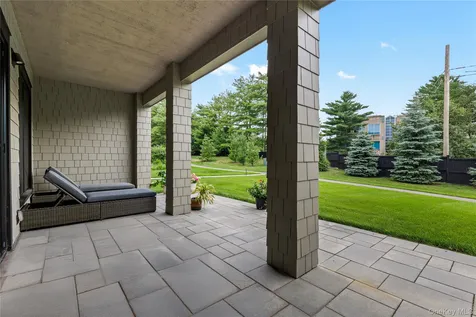 120 Old Post Road Rye NY 10580