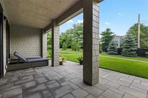 120 Old Post Road Rye NY 10580