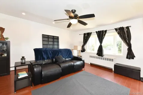 2 Ford Drive W Massapequa NY 11758