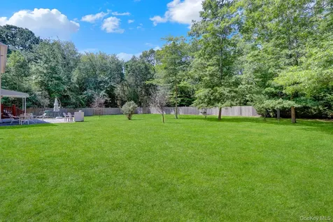 144 Mill Road Yaphank NY 11980