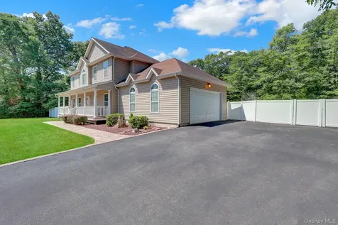 144 Mill Road Yaphank NY 11980