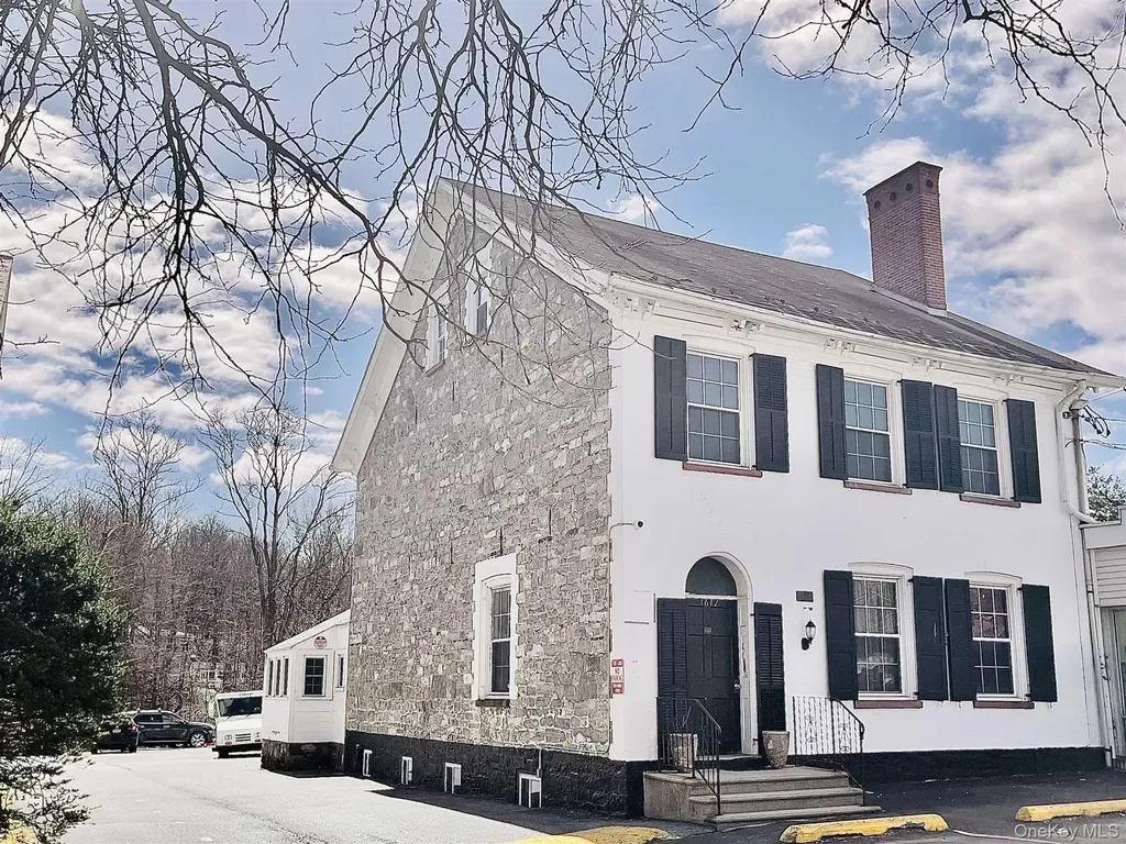 1612 Main Street Pleasant Valley NY 12569