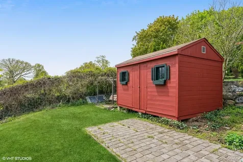 37 Post Lane Mamaroneck NY 10543