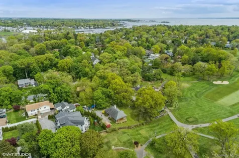 37 Post Lane Mamaroneck NY 10543
