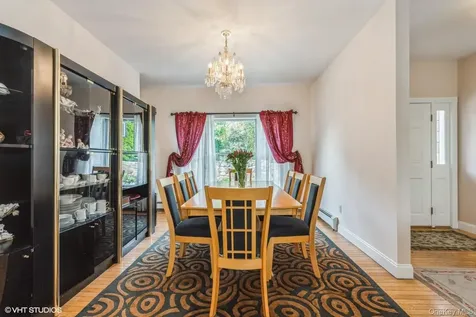 37 Post Lane Mamaroneck NY 10543